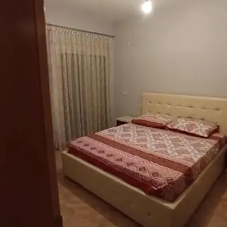 Erdisa Me Qera Ditore * Durrës